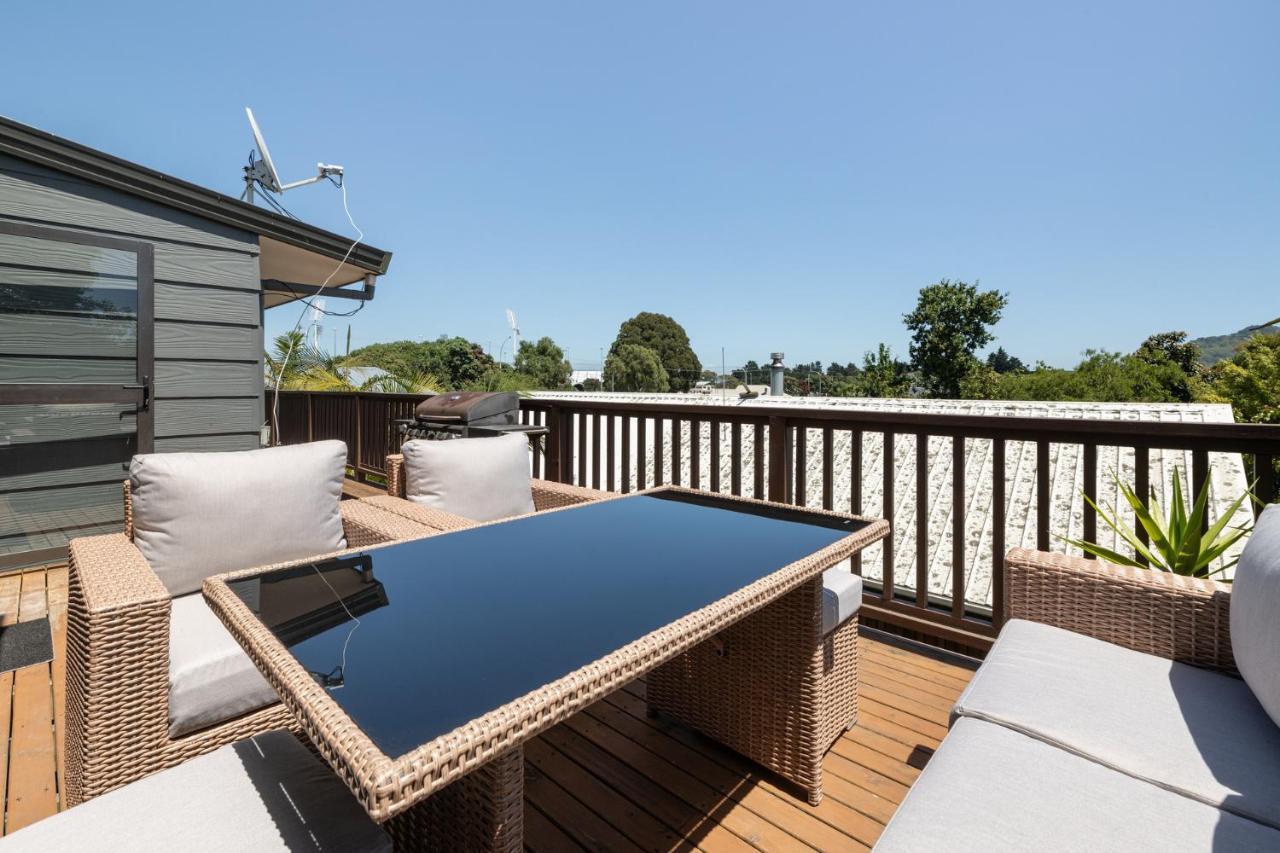Convenient Family Bach With Easy Access To Blake Park The Beach And Downtown Mount Maunganui Dış mekan fotoğraf