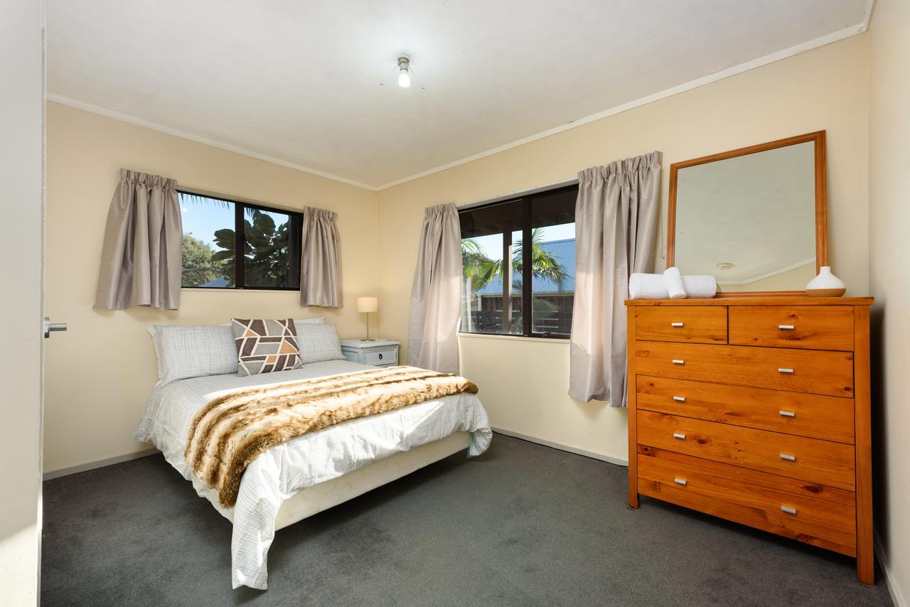 Convenient Family Bach With Easy Access To Blake Park The Beach And Downtown Mount Maunganui Dış mekan fotoğraf