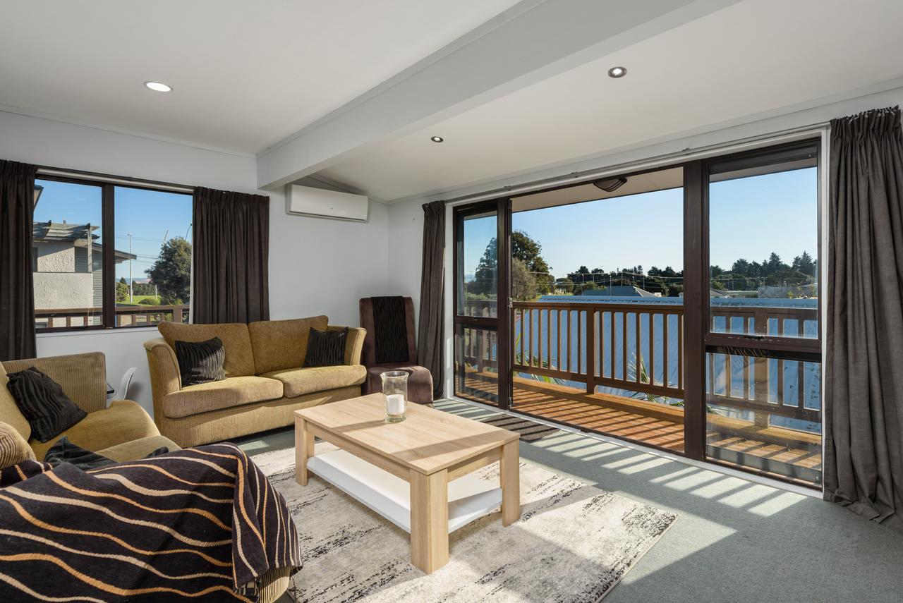 Convenient Family Bach With Easy Access To Blake Park The Beach And Downtown Mount Maunganui Dış mekan fotoğraf